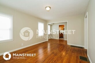 4568 Young Ave in Indianapolis, IN - Building Photo - Building Photo