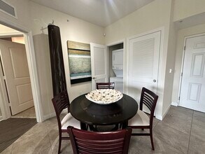 11360 NW 46th Ln in Doral, FL - Building Photo - Building Photo