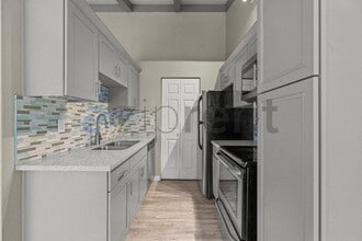 2020 Grant Ave S in Renton, WA - Building Photo - Building Photo