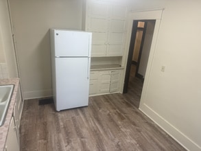 4642 Bancroft Ave in Lincoln, NE - Foto de edificio - Building Photo