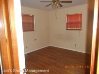 2115 Flipper St photo'