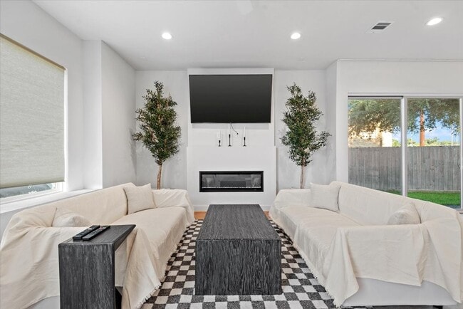 property at 5203 Texas St