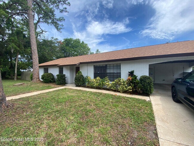 1146 Indian River Ave in Titusville, FL - Building Photo - Building Photo