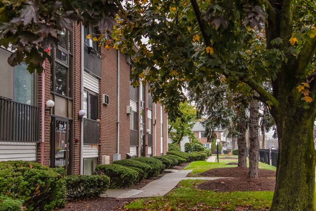 property at 172 River St