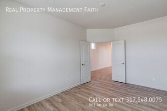 861 Adler Dr in Avon, IN - Building Photo - Building Photo
