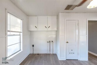 301 S Mockingbird Ln in Abilene, TX - Building Photo - Building Photo