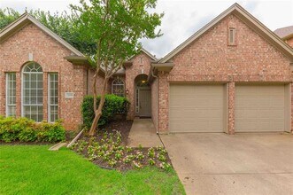 2698 Pinehurst Dr in Grapevine, TX - Building Photo - Building Photo