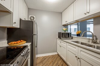 2800 N Orchard St in Chicago, IL - Building Photo - Building Photo