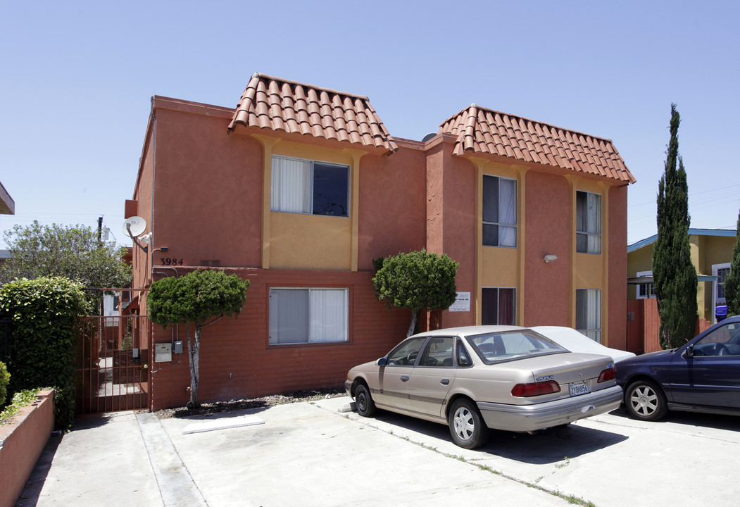 3984 Utah St in San Diego, CA - Building Photo