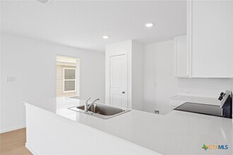 3326 Noir Ln in New Braunfels, TX - Building Photo - Building Photo