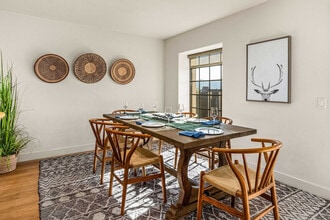 12882 Caminito De Las Olas in Del Mar, CA - Building Photo - Building Photo