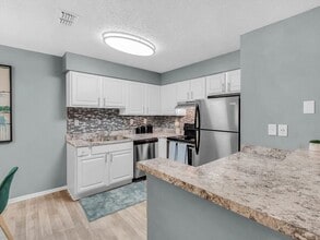 Skye Reserve in Brandon, FL - Building Photo - Building Photo