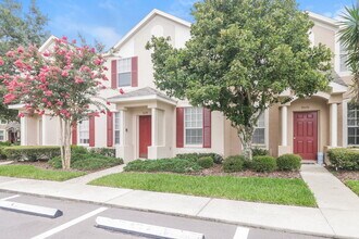 30138 Wellesley Way in Zephyrhills, FL - Building Photo - Building Photo
