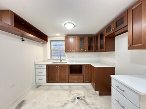 2537 N Kildare Ave, Unit G05C in Chicago, IL - Foto de edificio - Building Photo