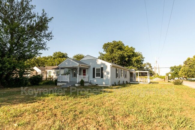 4847 S 34th W Ave in Tulsa, OK - Foto de edificio - Building Photo