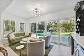 2205 NE 30th St in Lighthouse Point, FL - Building Photo - Building Photo