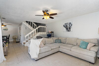 3816 Vista Oaks Cir NE in Palm Bay, FL - Foto de edificio - Building Photo