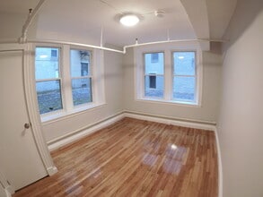 1415 Commonwealth Ave, Unit B in Boston, MA - Building Photo - Building Photo
