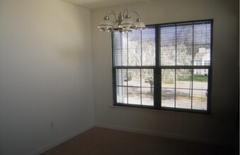 15691 Easthaven Ct in Bowie, MD - Foto de edificio - Building Photo