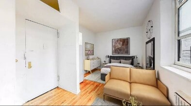 255-257 E 61st St in New York, NY - Foto de edificio - Building Photo