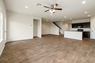 15422 Massey Frst Dr in Roman Forest, TX - Building Photo - Building Photo