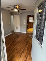 561 Formwalt St SW in Atlanta, GA - Building Photo