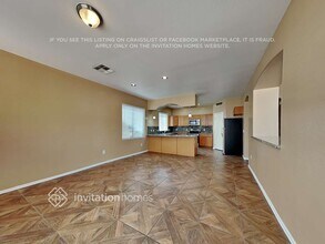 1323 S 121st Ln in Avondale, AZ - Foto de edificio - Building Photo