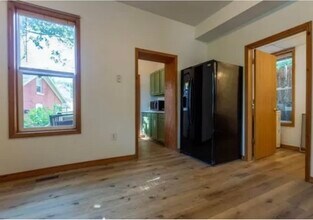 945 Spruce St in Dubuque, IA - Building Photo - Building Photo