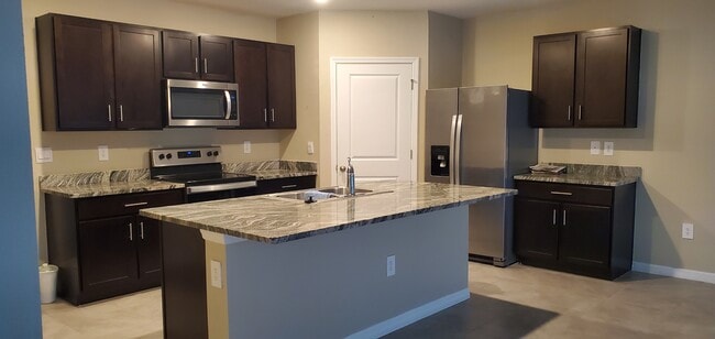property at 17903 Reserva Dr