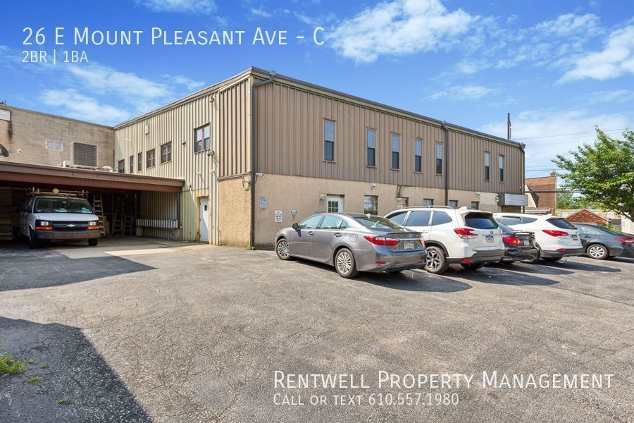 26 E Mt Pleasant Ave, Unit C in Ambler, PA - Building Photo
