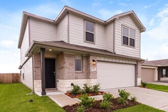 17335 Ridge Dr in Crosby, TX - Building Photo - Building Photo