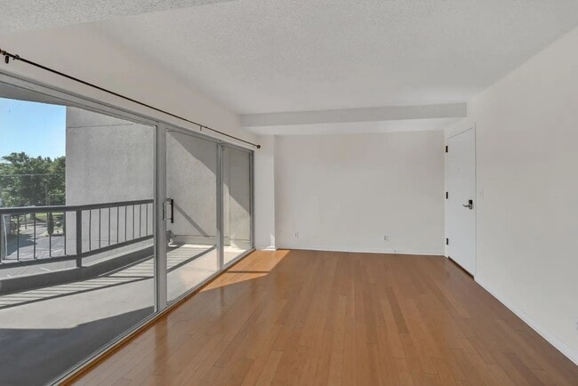 900 19th Ave S in Nashville, TN - Building Photo - Building Photo