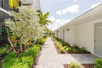 5427 Double Eagle Cir in Ave Maria, FL - Foto de edificio - Building Photo