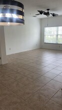 5030 Herring Ct in New Port Richey, FL - Building Photo - Building Photo