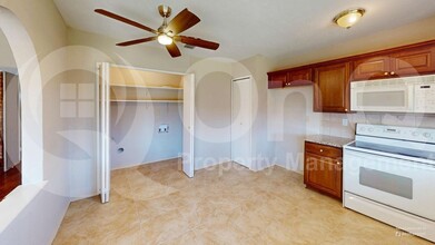 5101 Bartlett Dr in The Colony, TX - Building Photo - Building Photo
