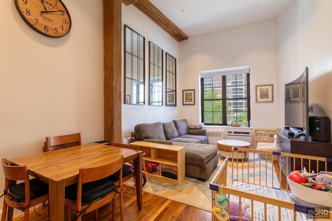 property at 324 Pearl St