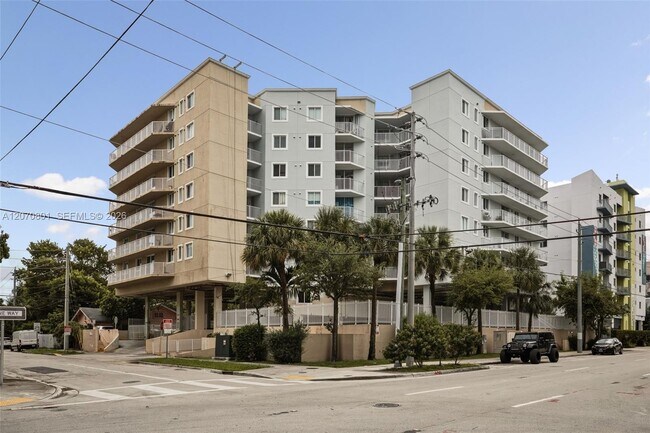 property at 102 SW 6th Ave