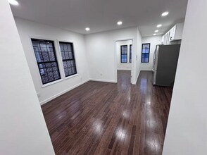87 E 37th St in Brooklyn, NY - Building Photo - Building Photo