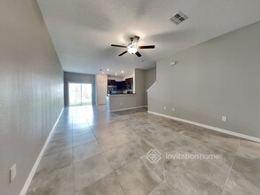 8511 Druid Oaks Ln in New Port Richey, FL - Foto de edificio - Building Photo