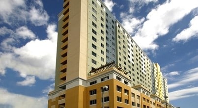 Santa Clara II in Miami, FL - Building Photo - Building Photo