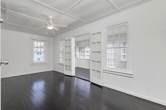 3901 Washington Rd in West Palm Beach, FL - Building Photo - Building Photo