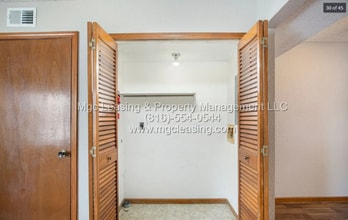 232 NW Woods Chapel Rd in Blue Springs, MO - Building Photo - Building Photo