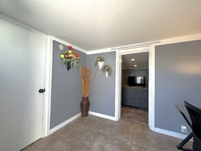 3038 25th St N in St. Petersburg, FL - Building Photo - Building Photo