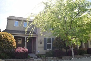 2961 Market St in Roseville, CA - Building Photo