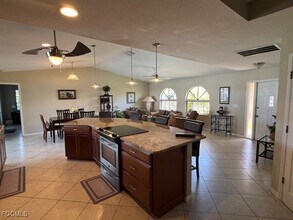 5402 SW 24th Pl in Cape Coral, FL - Building Photo - Building Photo