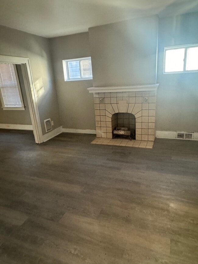 1410 Meadow St in McKeesport, PA - Building Photo - Building Photo