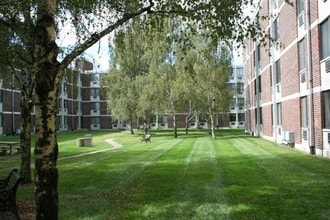 Montcalm Heights Apartments in Chicopee, MA - Building Photo - Building Photo