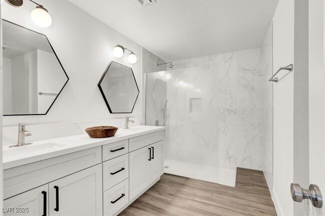 property at 1600 Eaton Dr