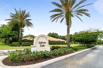 1607 SW Shady Lake Terrace in Palm City, FL - Building Photo - Building Photo
