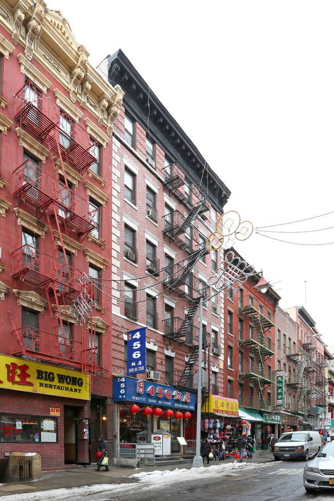 69-71 Mott St